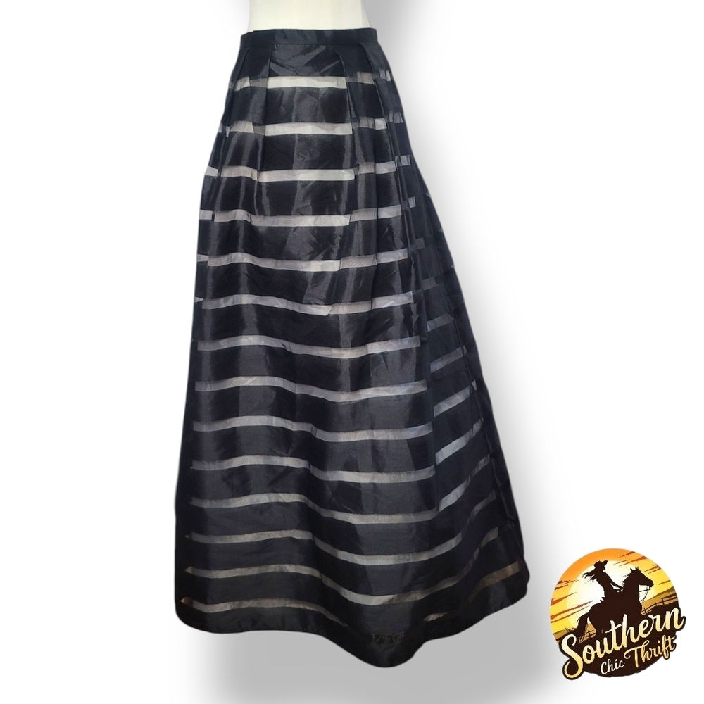Xscape - Size 6 Black and Silver A-Line Maxi Skirt